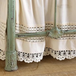 Trousseau Bedskirt - Queen, Ecru